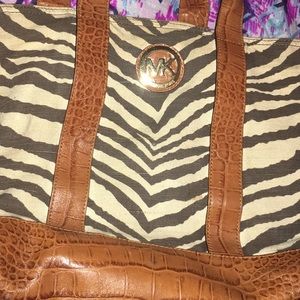 @tracigrenfro - Uh oh. Spilled wax on it' Found!